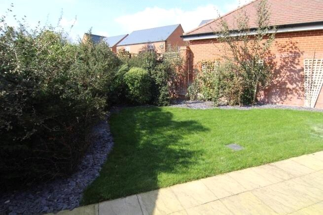 Drew Crescent, Wokingham, Berkshire, RG40