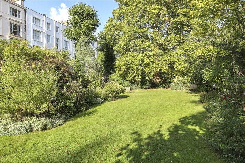 Elgin Crescent, London, W11