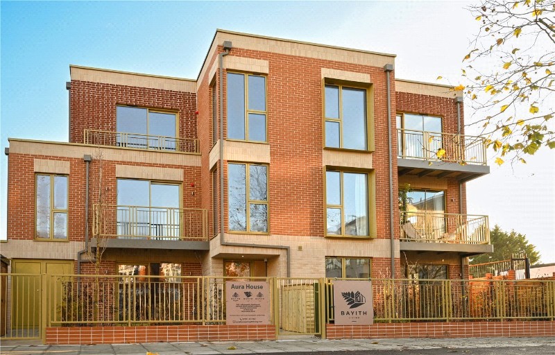 Kingston Road, London, SW20